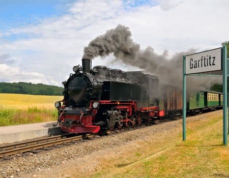 Dampfeisenbahn auf der Insel Rügen