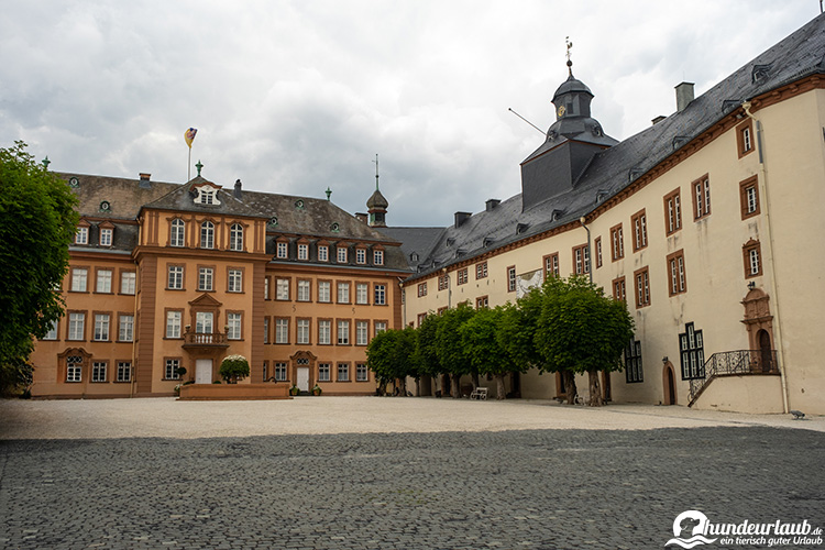 Schloss Berleburg Front